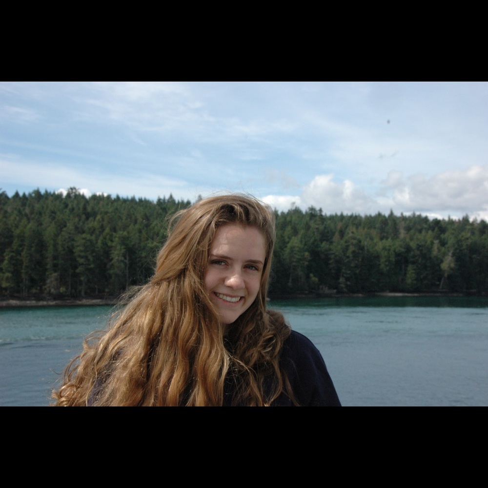 Meet your Posher, Vivien